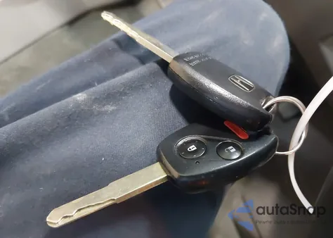 2015 Honda Odyssey Lx from USA, damaged, VIN 5FNRL5H25FB002659